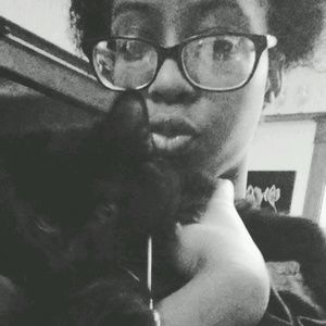 Meet your Posher, Tomesha